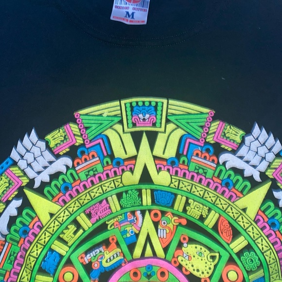 Medium size - Picture 3 of 4